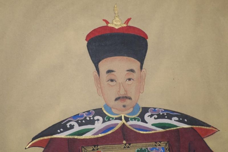 Chinesische Ahnenportraits Qing Dynastie Bordeauxrot 4