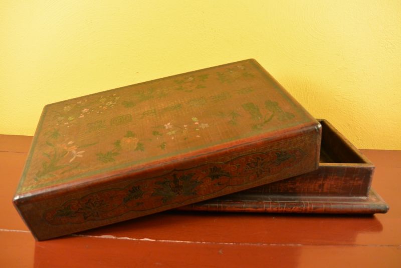Chinesische Antike Box Hand graviert Blumen 5