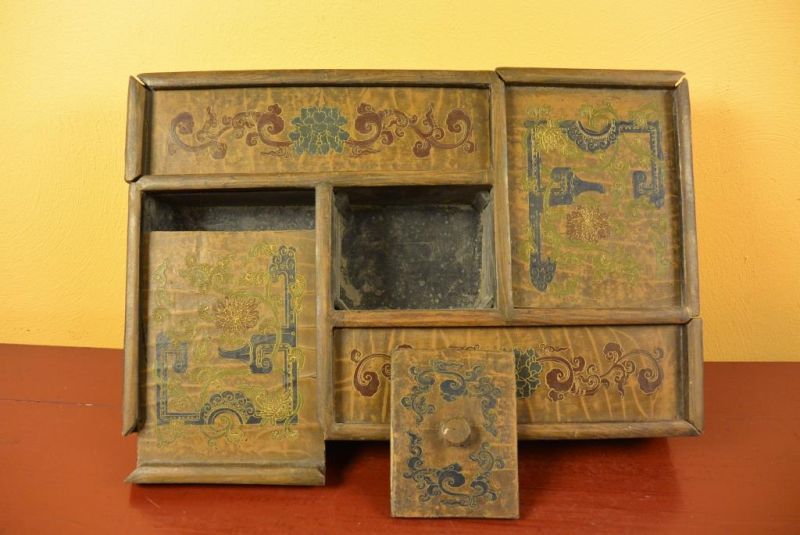 Chinesische Antike Box Hand graviert - Compartmentalized Box 3