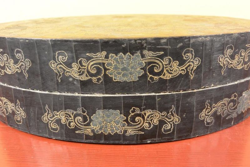 Chinesische Antike Box Hand graviert - Roten und blauen Drachen 2