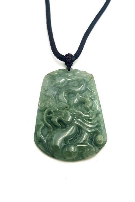 Chinesische Astrologie Jade Anhänger Drache 2