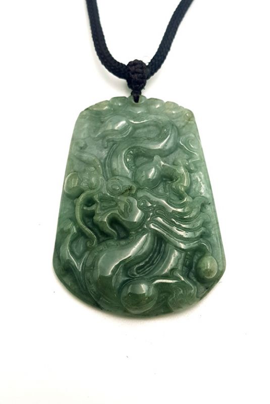 Chinesische Astrologie Jade Anhänger Drache 3