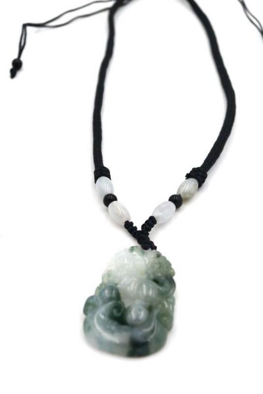 Chinesische Astrologie Jade Anhänger - Weiß - Grün Spot - Ratte 2