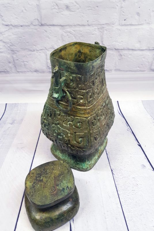 Chinesische Bronzebox 4