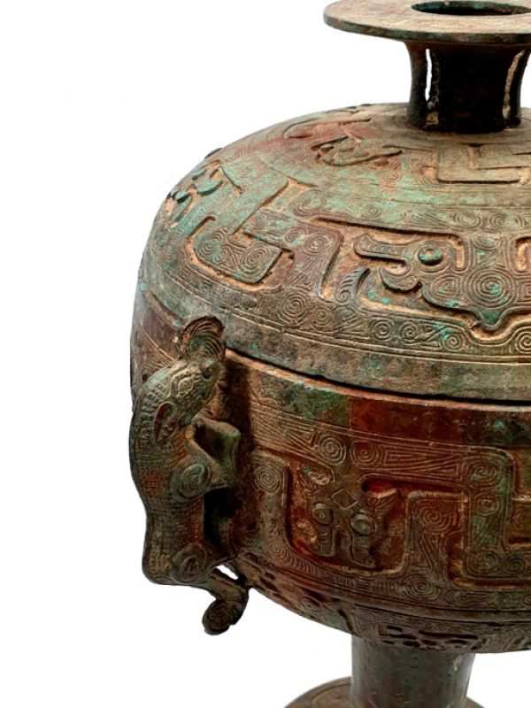 Chinesische Bronzebox - Drei Füße - großes Räuchergefäß 3