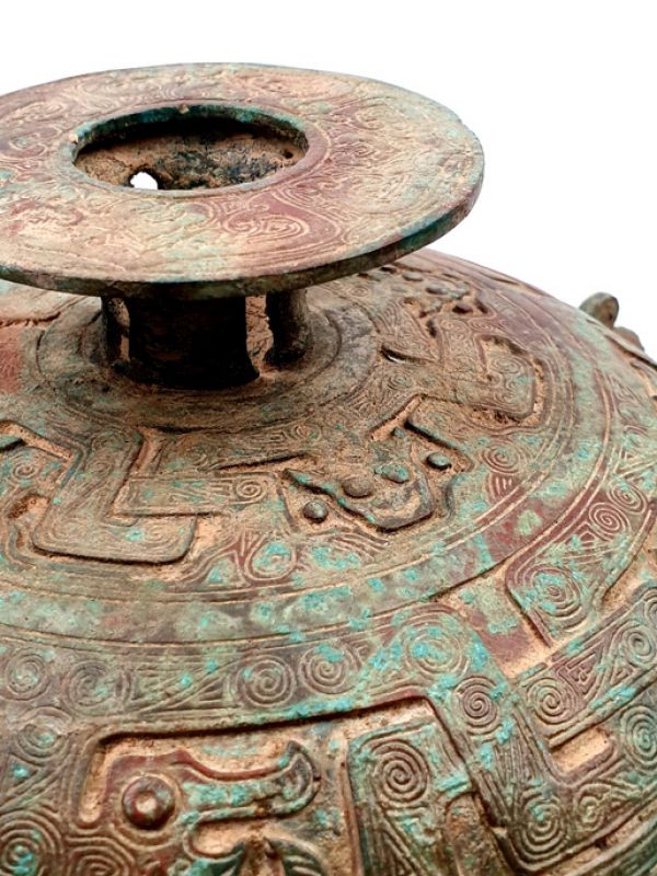 Chinesische Bronzebox - Drei Füße - großes Räuchergefäß 4