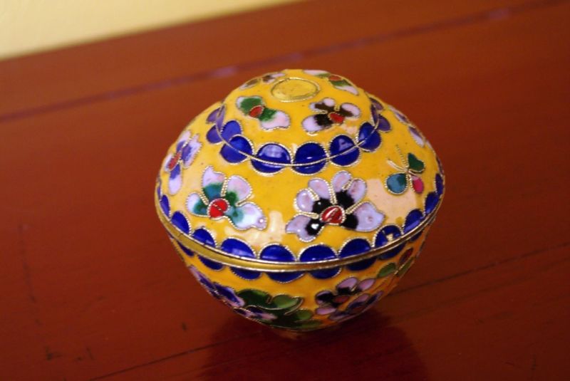 Chinesische Cloisonne-Dose Gelb 3