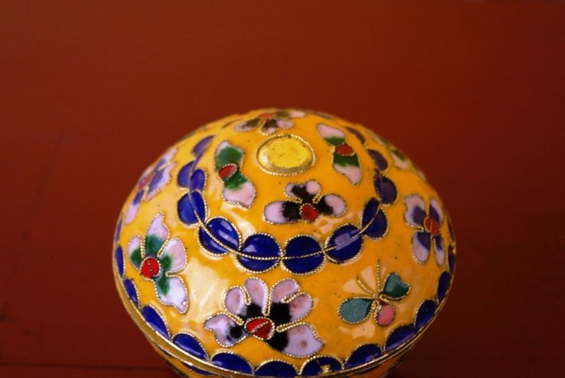 Chinesische Cloisonne-Dose Gelb 4