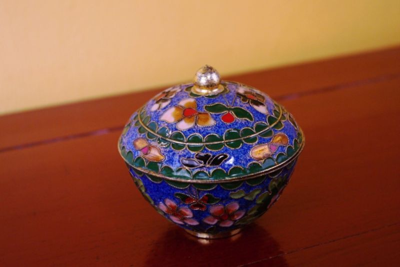 Chinesische Cloisonne-Dose Hellblau 2