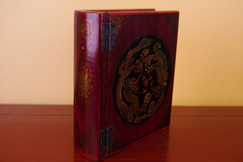 Chinesische Holzschatullen Rote und schwarze Buch 2