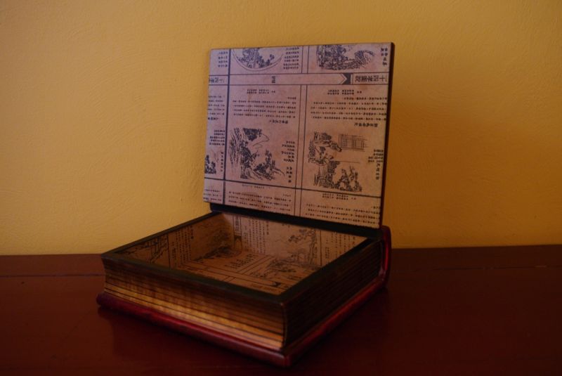 Chinesische Holzschatullen Rote und schwarze Buch 4