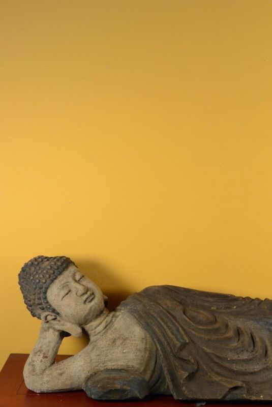 Chinesische Holzstatue - Große Reclining Buddha 2