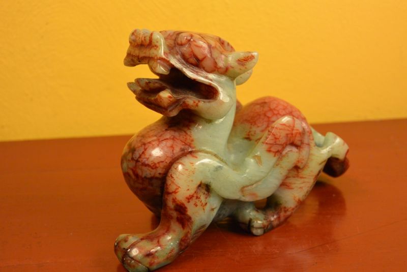 Chinesische Jade Pixiu Rot und Grün 3