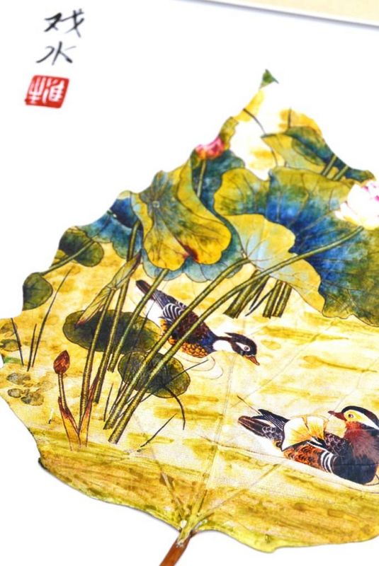 Chinesische Malerei am Baumblatt - Enten im Teich 3