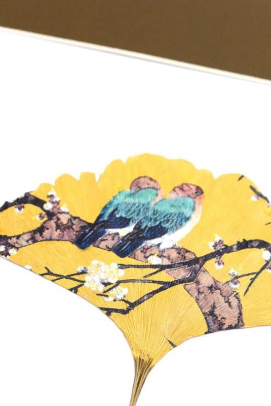 Chinesische Malerei am Baumblatt - Vögel auf einem Kirschbaum 3