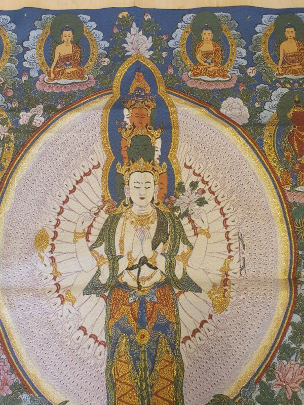 Chinesische Malerei - Stickerei auf Seide - Thangka - Tausend Handgöttin 2