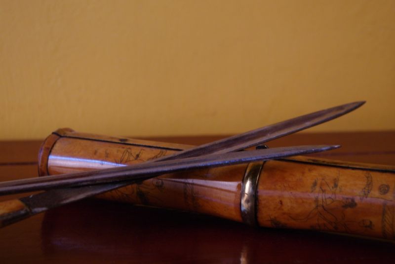 Chinesische Messer und Essstäbchen Erotisch 2