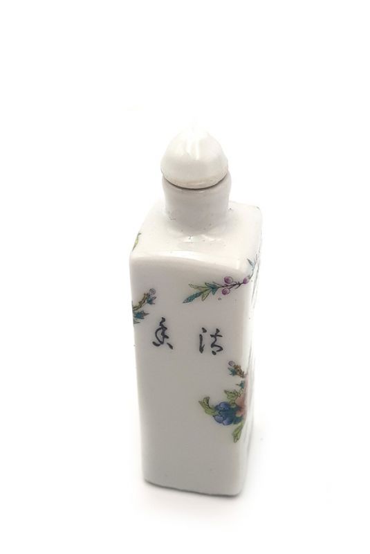 Chinesische Porzellan Schnupftabakflasche - 3 Vögel im Wald 3