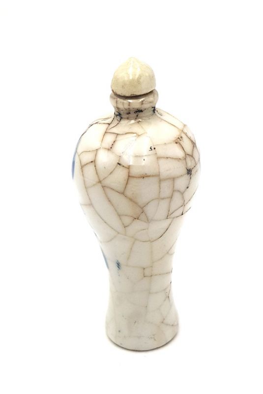 Chinesische Porzellan Schnupftabakflasche - Alter Stil - Kind 2