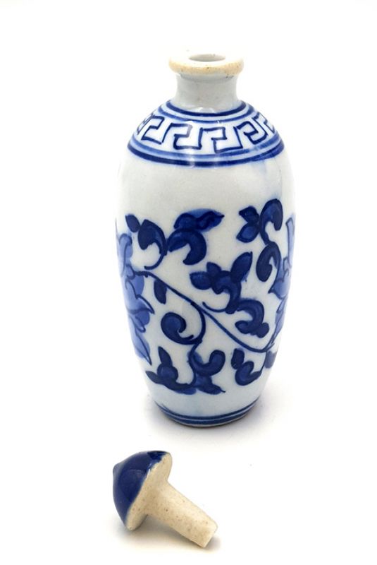 Chinesische Porzellan Schnupftabakflasche - Weiß und Blau - Blume 7 2