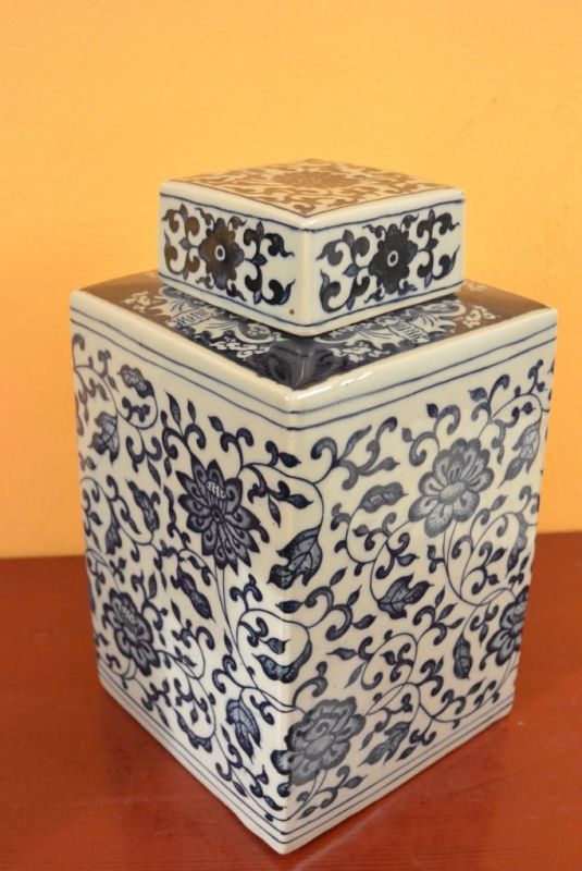 Chinesische Porzellan Töpfe Weiss und Blau 2