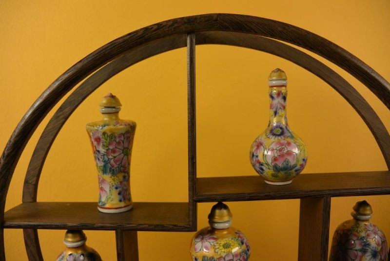 Chinesische Regal + Schnupftabakflasche - Bunte Blumen 3