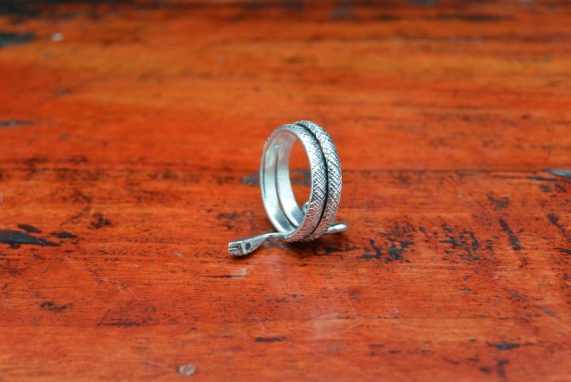 Chinesische Ring der Miao Schlange 3
