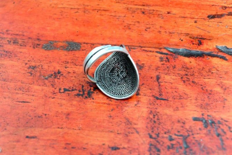 Chinesische Ring der Miao Yunnan-Kreis 5