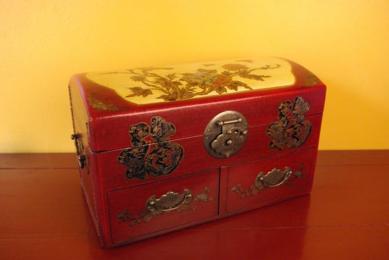 Chinesische Schmuckkästchen kleine rote Möbel 4