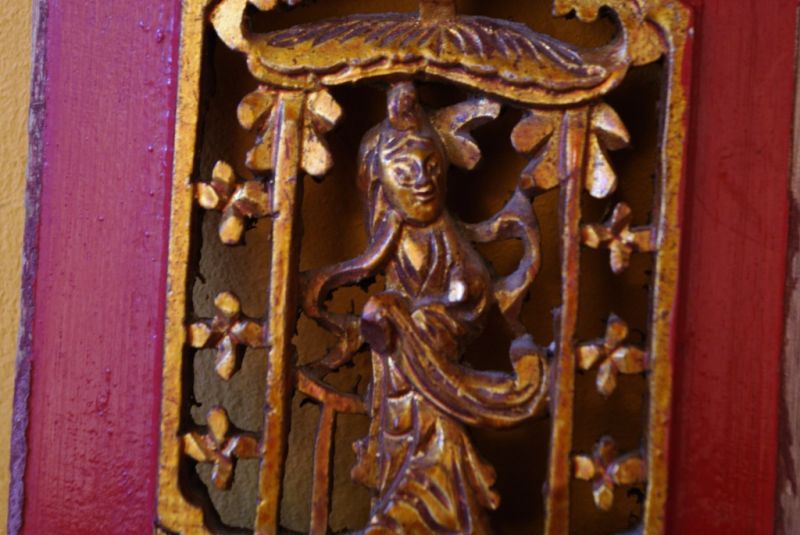 Chinesische Schnitzereien Mann und Frau 3