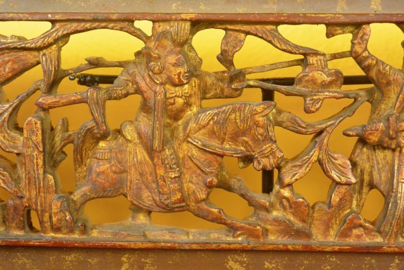 Chinesische Schnitzereien Qing-Dynastie Braun und Gold 12 4