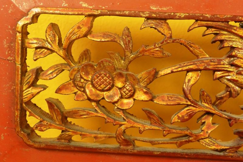 Chinesische Schnitzereien Qing-Dynastie Rot und Gold 9 3