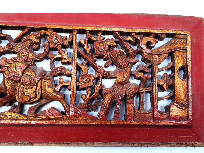 Chinesische Schnitzereien Qing-Dynastie Rot und Gold - Reiter 3