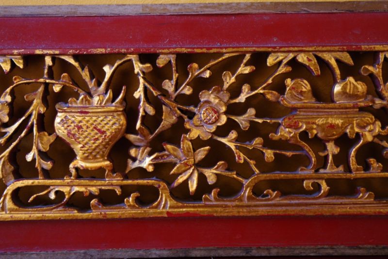 Chinesische Schnitzereien Rot und Gold 2 2