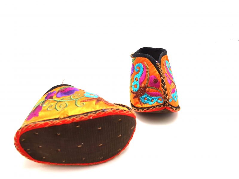 Chinesische Stickerei - Miao Babyschuhe - Gelb, orange 3