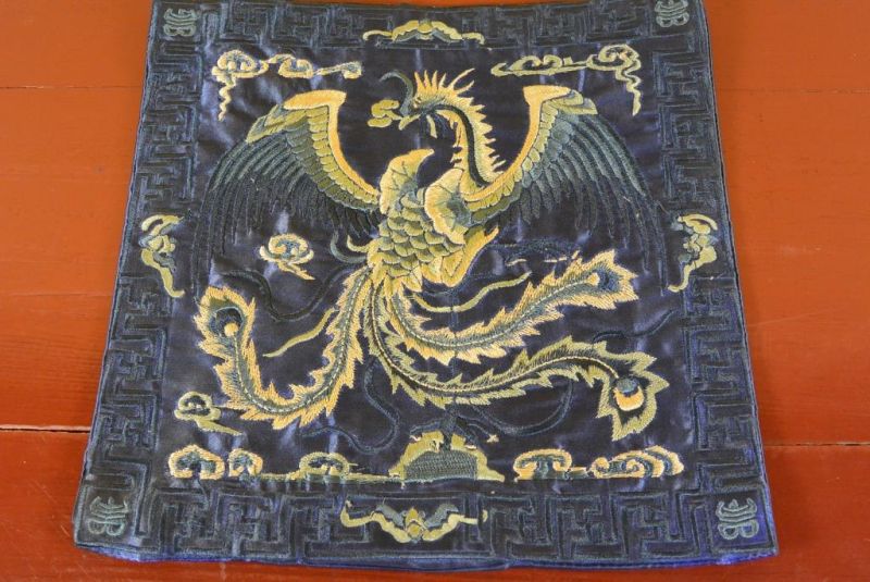 Chinesische Stickerei - Quadratischer Vorfahre - Emblem - Blau - Phönix 2