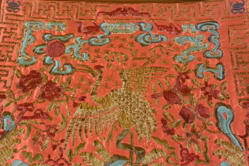 Chinesische Stickerei - Quadratischer Vorfahre - Emblem - Rot - Weißer Kranich 2