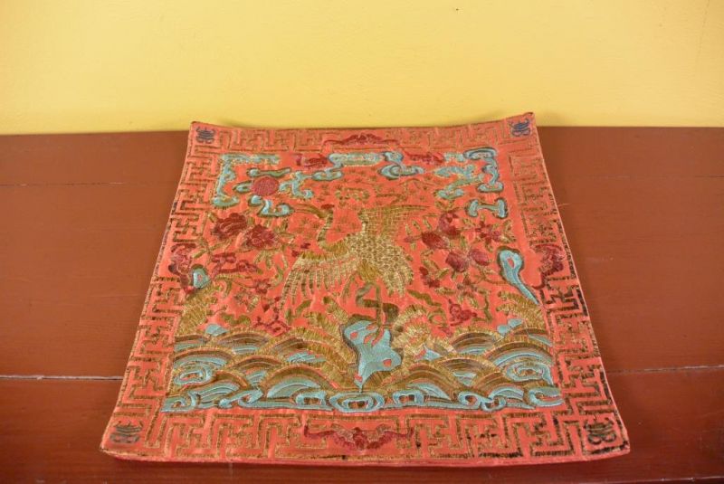 Chinesische Stickerei - Quadratischer Vorfahre - Emblem - Rot - Weißer Kranich 3