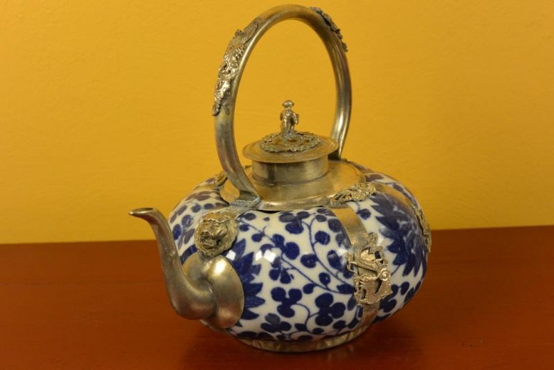 Sehr Große Chinesische Teekanne - Weiß und Blau 2 2