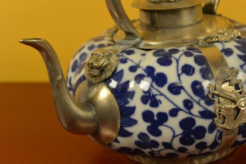 Sehr Große Chinesische Teekanne - Weiß und Blau 2 3