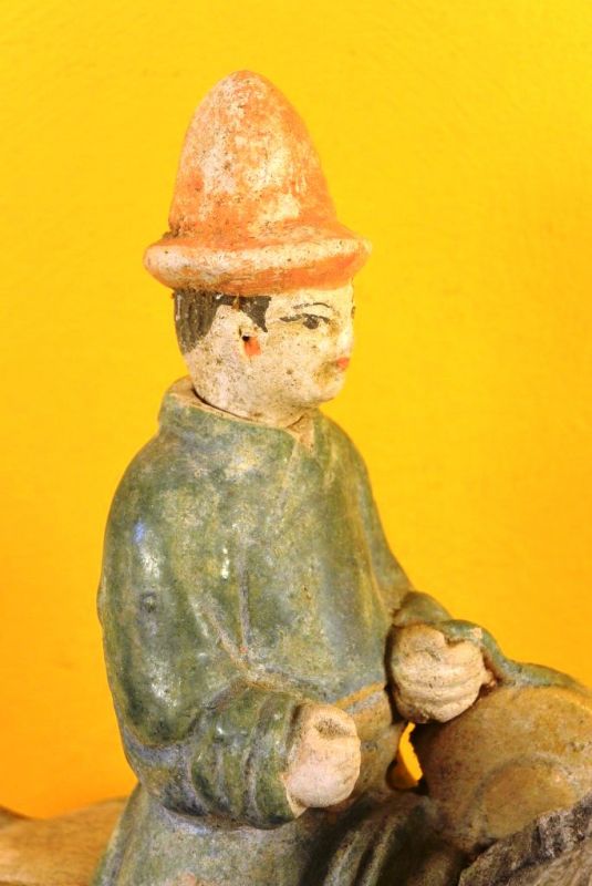 Chinesische Terrakotta-Statue Tang Kavalier 4