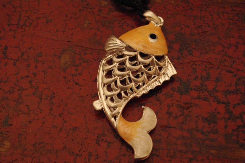 Chinesischer Anhänger Gelb Fisch 3