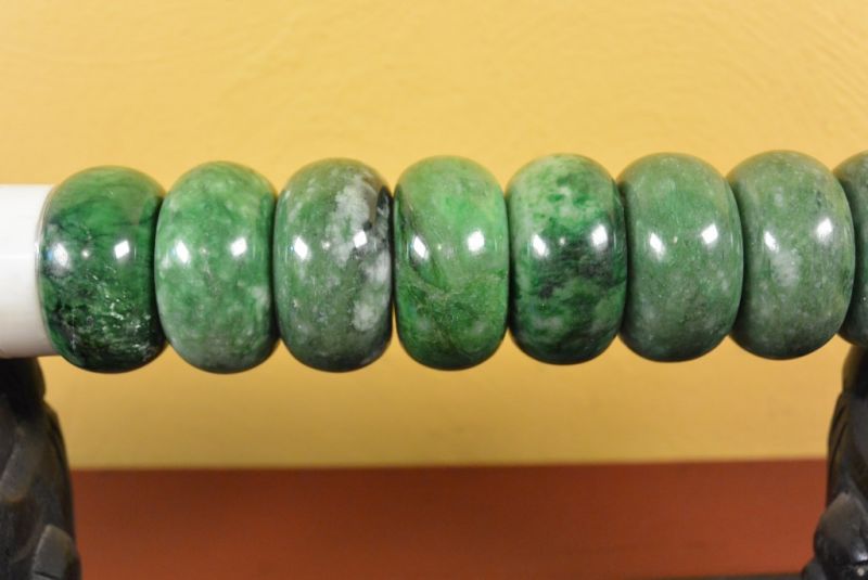 Chinesischer Pinsel Grüne Steine 3