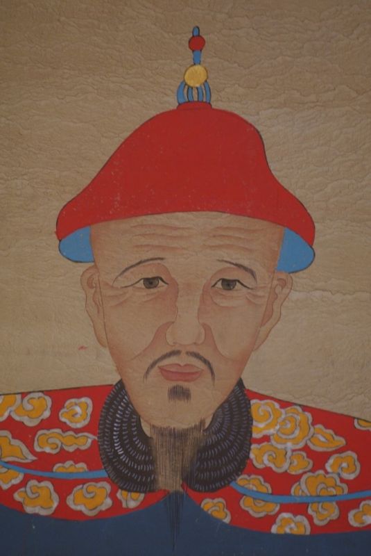 Chinesischer Würdenträger auf Papier Blau und Rot 3