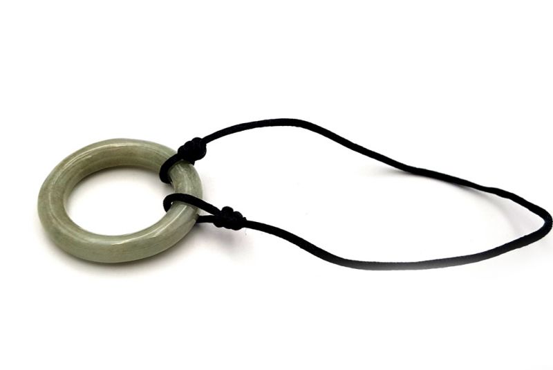Chinesisches Pi-Armband - Jade - Dinh Van Style - Sehr großer grüner Kreis / schwarze Schnur 4