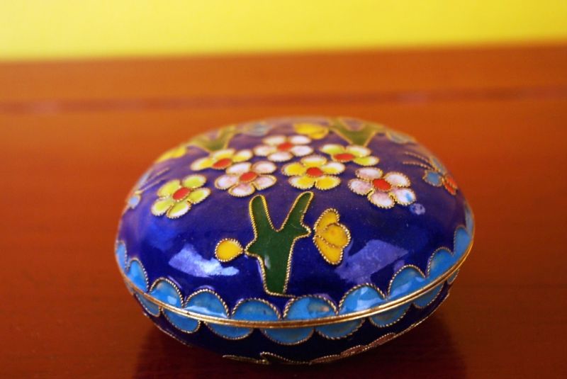 Cloisonne-Dose Blumen 3