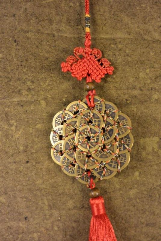 Colgante Feng Shui 38 monedas chinas 3