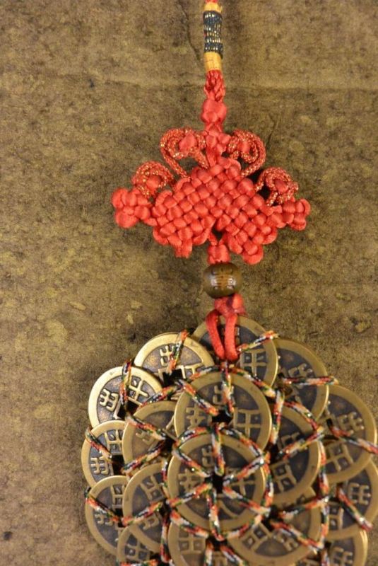 Colgante Feng Shui 38 monedas chinas 4