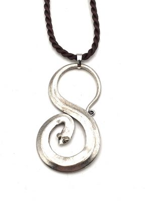 Colliers ethniques Chine Minorité Miao Serpent Moderne
