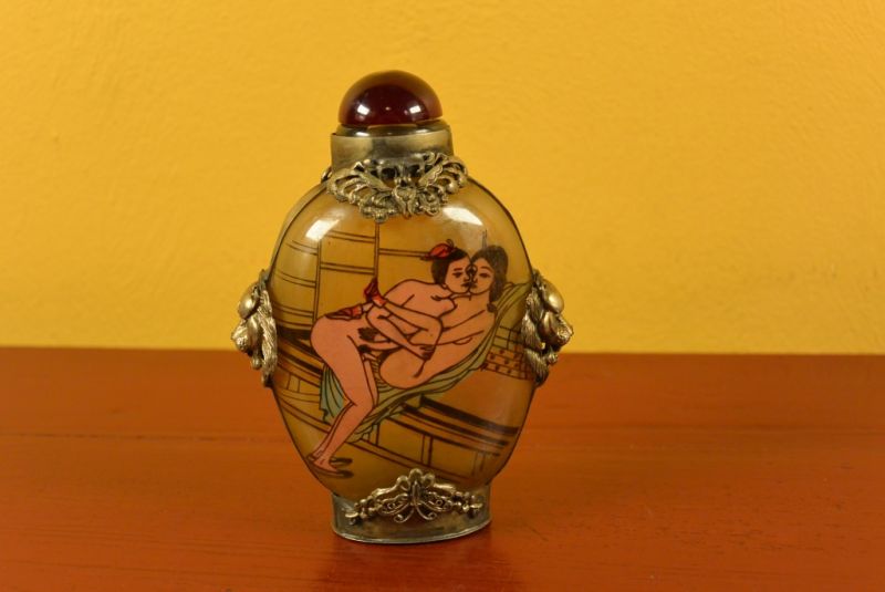 Erotica Chinese Glass Snuff Bottle Kamasutra 3 3